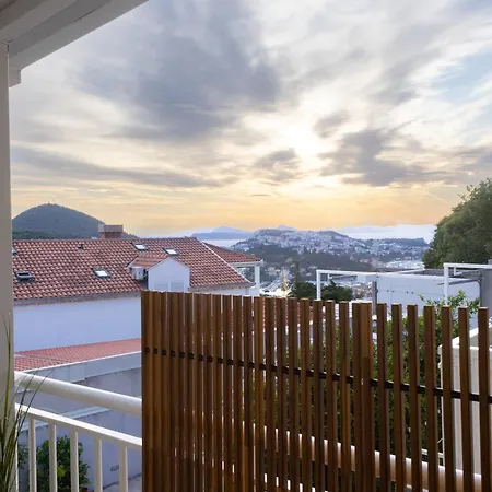 Modern Sea View דוברובניק